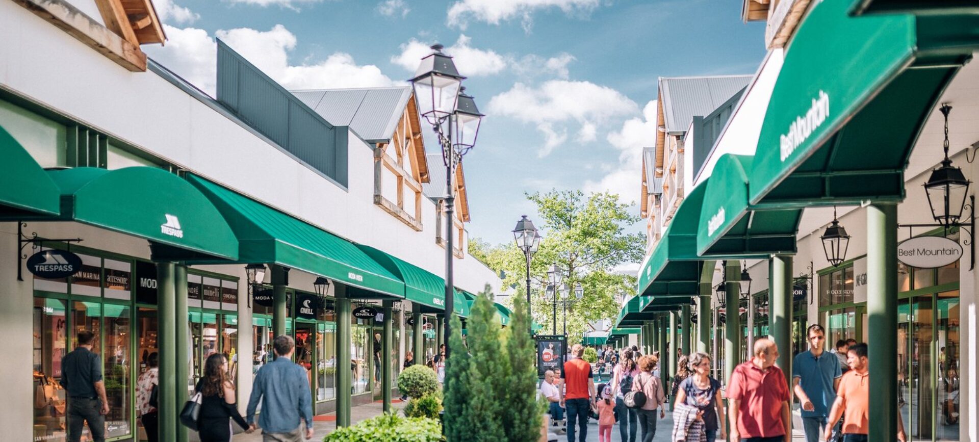 Luxembourg outlet